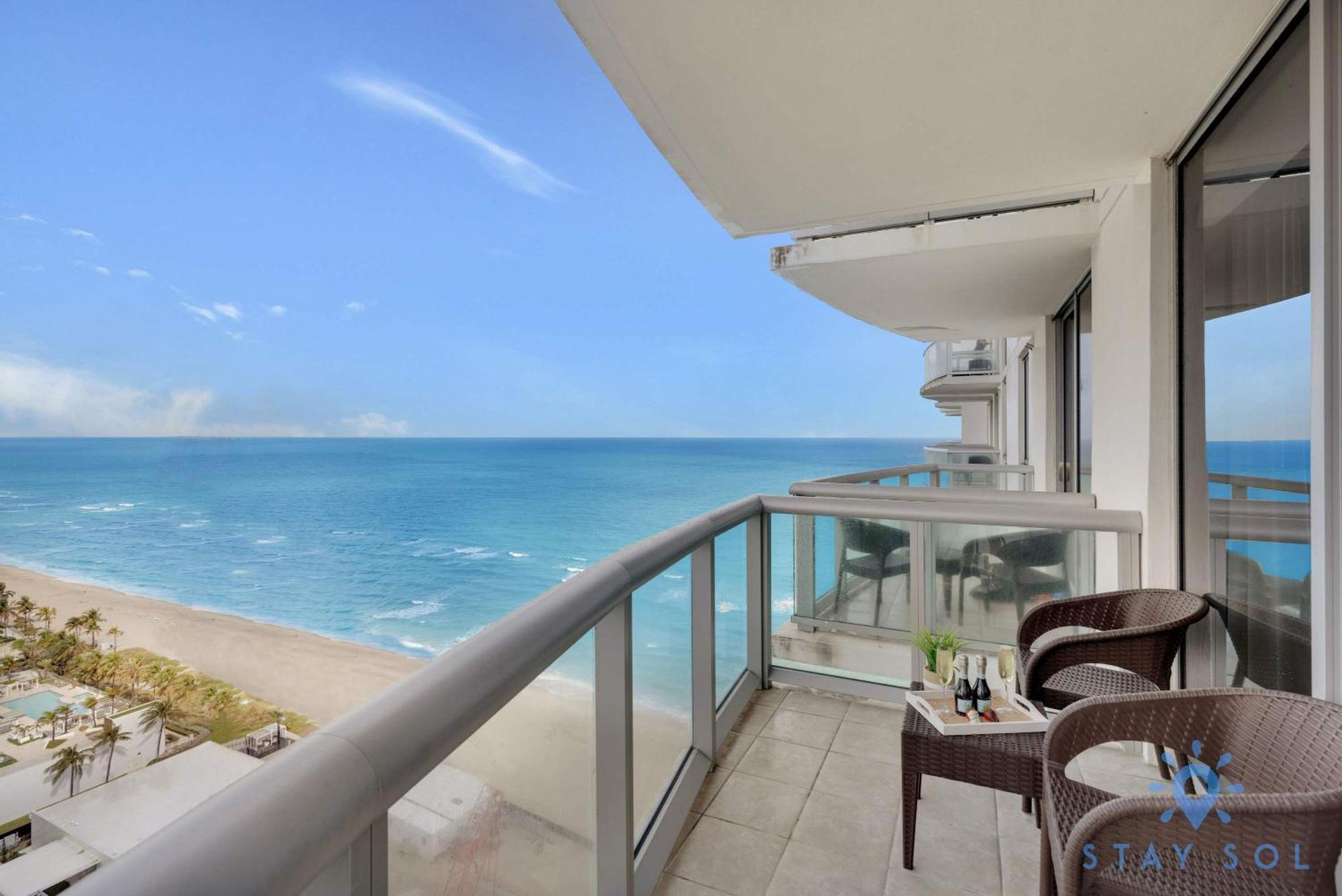 1Br Apartment With Beautiful View Sunny Isles Beach Exteriér fotografie